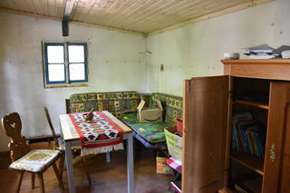 Im Rahmen eines Familientages soll das Haus noch etwas verschönert werden.