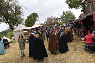 Rund 15.000 Besucher zieht es für die Burgfestspiele auf die Ronneburg.