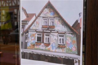 Die alte Fassade des Märchenhauses