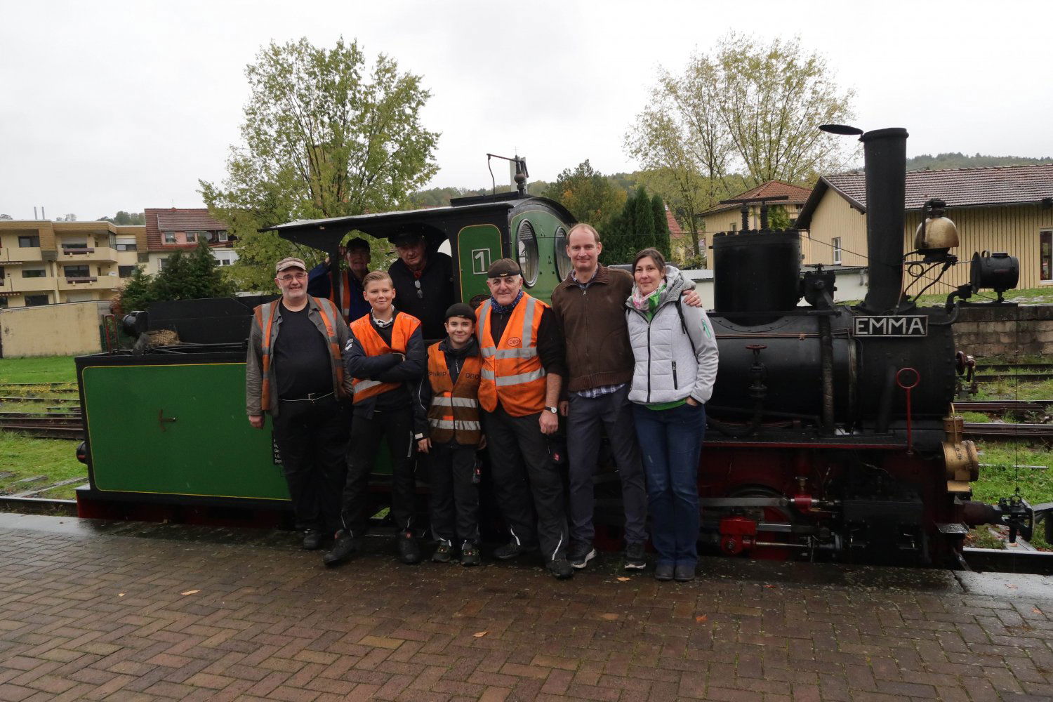 Neuer Rekord Für Die Dampfkleinbahn "Emma": Mehr Gäste Als In ...