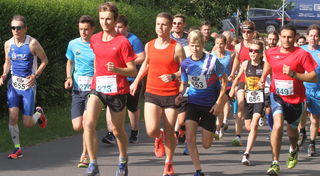 Startschuss über die fünf Kilometer lange Strecke - Fotos: Dietmar Kelkel