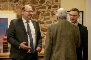Auch Rodenbachs Bürgermeister Klaus Schejna und Naturenergie Main-Kinzig Geschäftsführer Oliver Habekost sind Gäste beim Neujahrsempfang.