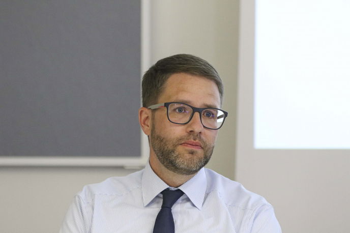 Landrat horsten Stolz begrüßt die Entscheidung von Bund und Länder zum Corona-Lockdown