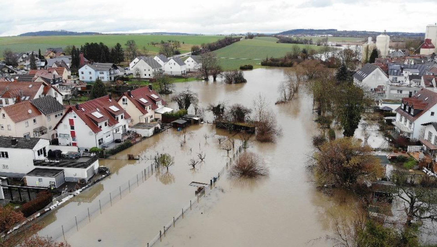 Hochwasser: Lage Entspannt Sich Trotz Angekündigter Regenfälle