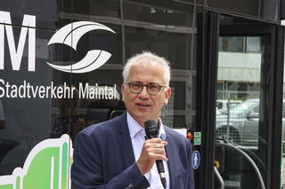 Wirtschaftsminister Tarek Al Wazir