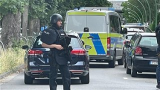 Großräumige Polizeiabsperrung in Griesheim