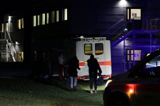 Einsatz für die Polizei und den Rettungsdienst in Hanau. - Foto: 5vision.media 