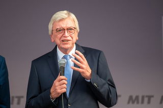 Volker Bouffier regelt gerade seine Nachfolge als hessischer Ministerpräsident Archivfotos: O|N