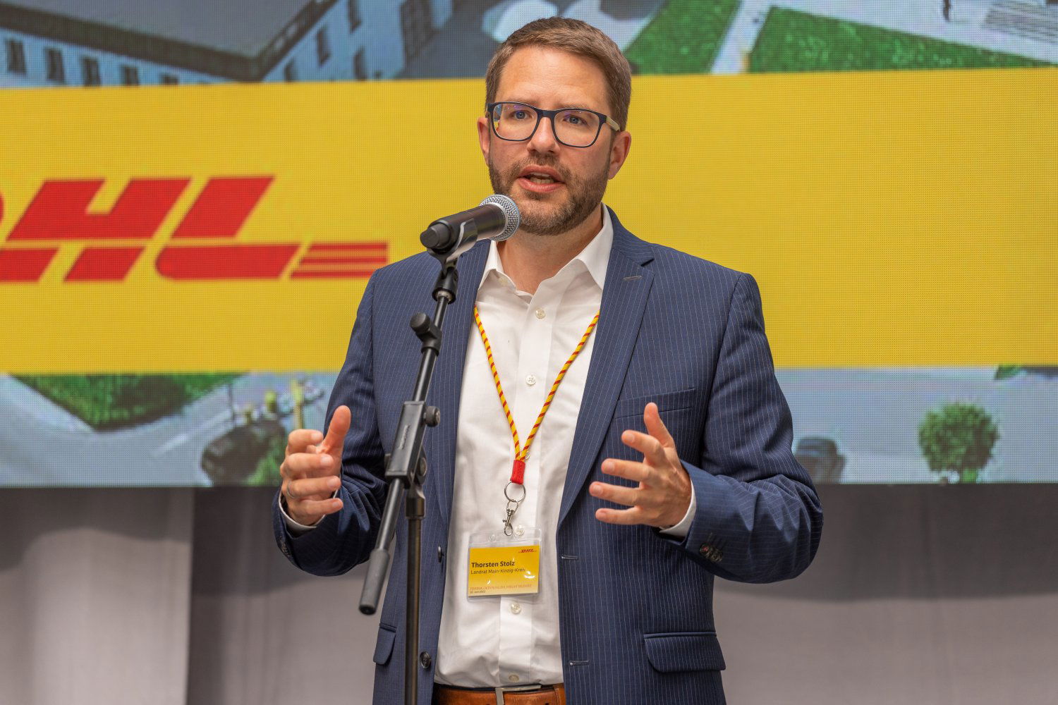 "Ein Meilenstein": DHL Freight-Frachtzentrum In Erlensee Eröffnet