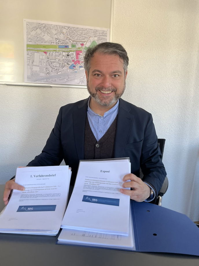 Gelnhausens Bürgermeister Daniel Chr. Glöckner. - Foto: Stadt Gelnhausen
