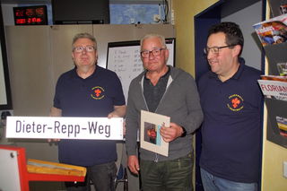 Eine besondere Ehrung (v.l.n.r): Günther Ditzel, Dieter Repp, Matthias Steul.