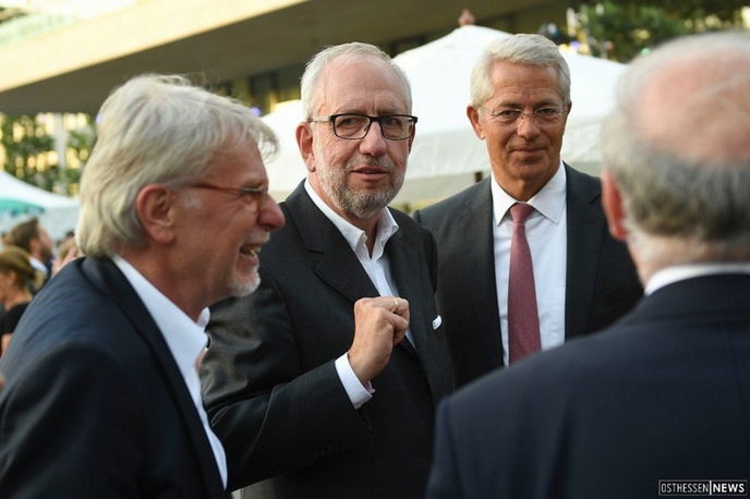 Auf dem Hessenfest 2017 in Berlin: Hans-Dieter Hillmoth mit Fraport-Chef Stefan Schulte. 