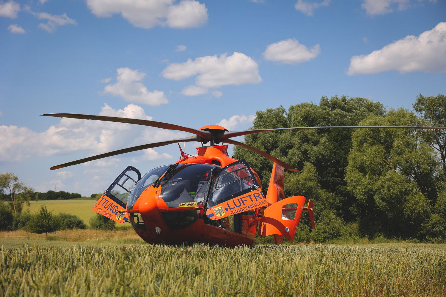 UPDATE: Bruchköbel: Schwerer Unfall Auf Der B 45 - Drei Verletzte