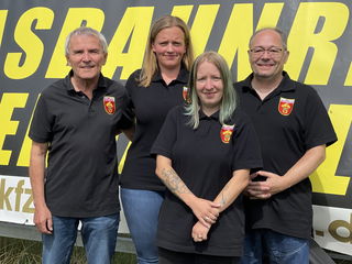 Der Großteil des MSC-Vorstand: v.l. Thomas Schiffner (Vorsitzender), Jenny Lautenschläger (Bahnsport-Referentin), Theresa Lorei (Schriftführerin), Jörg Levihn (Sportleiter; v.l.n.r.)