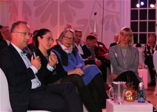 Das Thema Bildung sorgte für Diskussionen, hier der CDU-Landtagsabgeordnete Heiko Kasseckert sowie weitere Gäste des Kamingesprächs