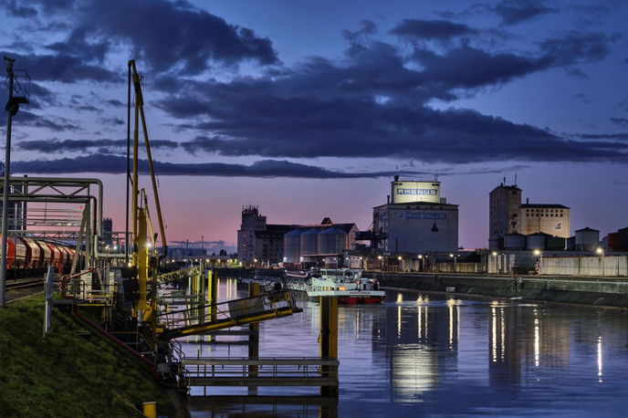 Das Hafenfest am Samstag dürfte sicherlich ein Besuchermagnet an diesem Wochenende sein.  - Foto: Hanau Hafen GmbH/Moritz Göbel