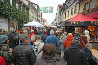 Und so waren die Straßen der Bergwinkelstadt proppenvoll.