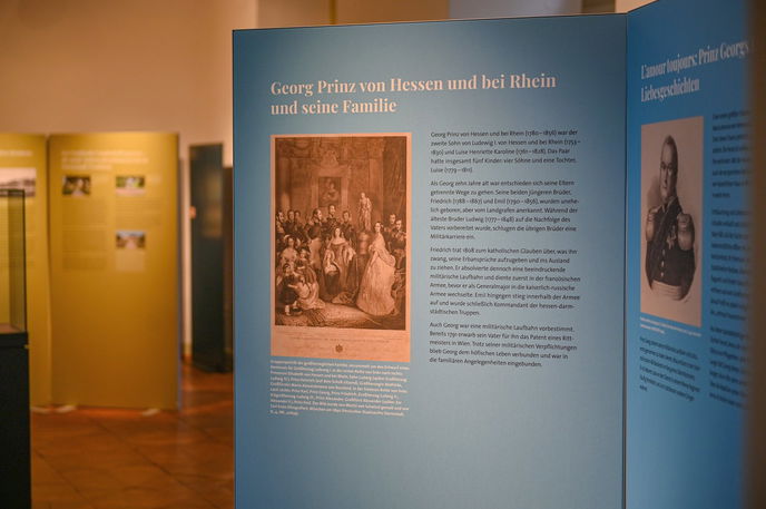 Blick in die Ausstellung „Prinz Georgs Gartentraum“, Museum Schloss Steinheim  - Foto: Stadt Hanau/Moritz Göbel