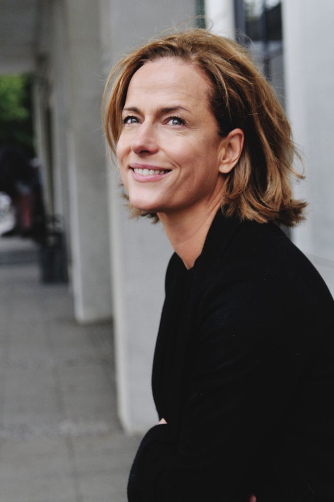 Schauspielerin Claudia Michelsen kommt zur Autorenlesung am Samstag, 20. September, 19.30 Uhr, in die Erlenhalle. - Foto: Stefan Klüter