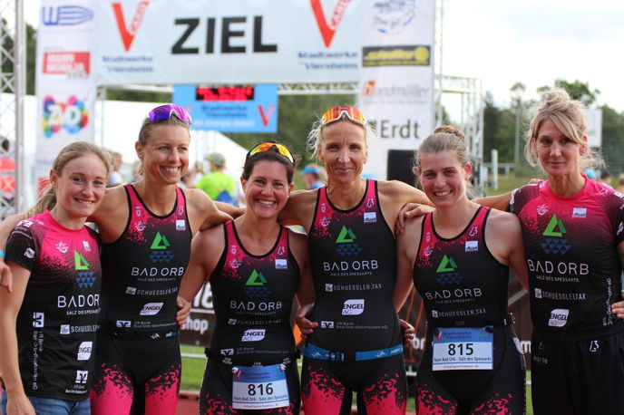 Team II: Lisa Heinrichs, Julia Sust, Nadine Schmidt, Diana Engelmann, Judith Görres, Stephanie Weiß (Teamleiterin)