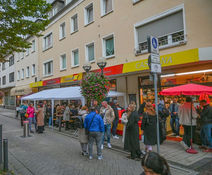 Spanisches Sommerfest bei Casa Ana in der Hirschstraße in Hanau.