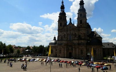 Obiges Foto entstand im Jahr 2020 als wir die Fahrzeuge auf dem Domplatz gesegnet wurden.